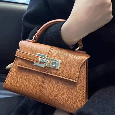 Classic Box Bags For Women Luxury Designer Handbag Purses 2025 New In PU Lychee Texture Lock Splicing Design Top Handle Shoulder