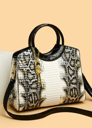 Luxury Crocodile Pattern Handbag Women Winter New in PU Leather Tassel Shoulder Bag Brands Design Handle Bag Lady Purse snake