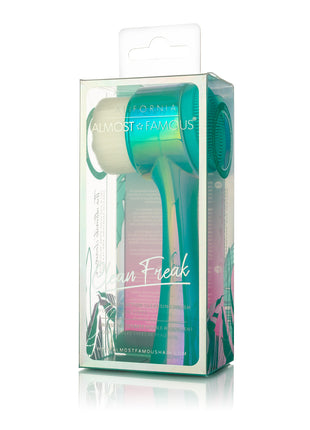 Almost Famous "Clean Freak" 2in1 Exfoliator Brush